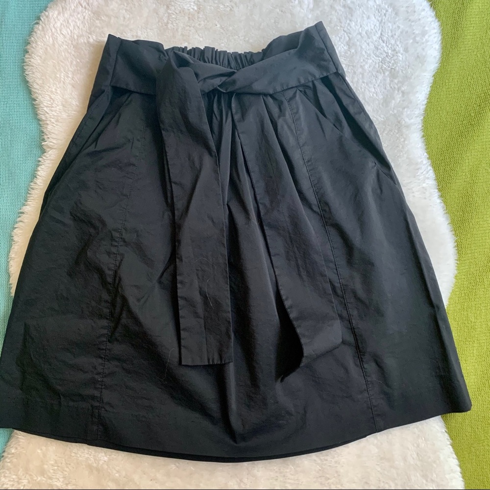 Like new Banana Republic skirt size 4